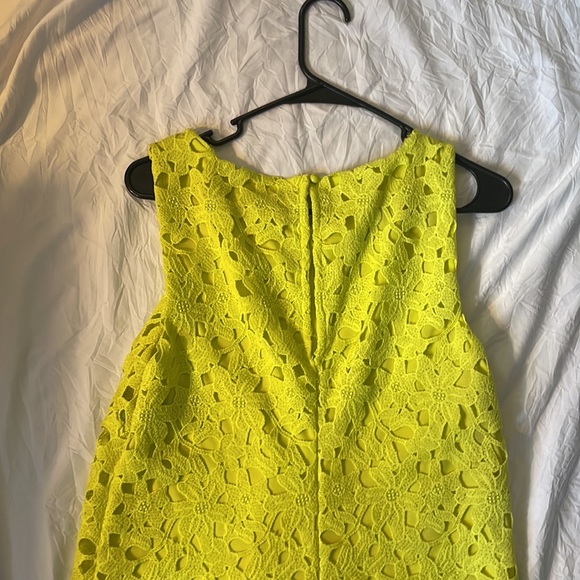 Jessica Simpson Women’s Neon Yellow/Green Dress - Picture 5 of 8